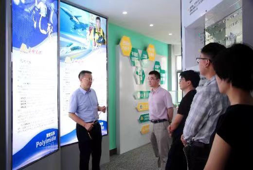 1694498578273658.jpg 8e4cb894e3cfa06eec47301bbc3ef4d.jpg